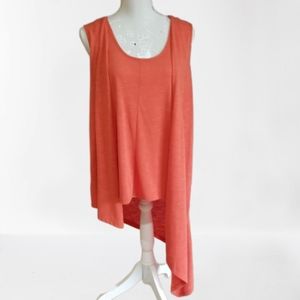 Sleeveless asymmetrical tunic